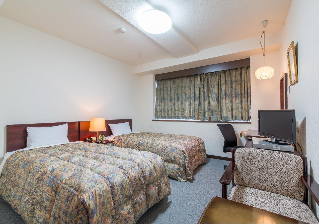 Dai-Ni Sunrise Hotel Kumamoto Esterno foto